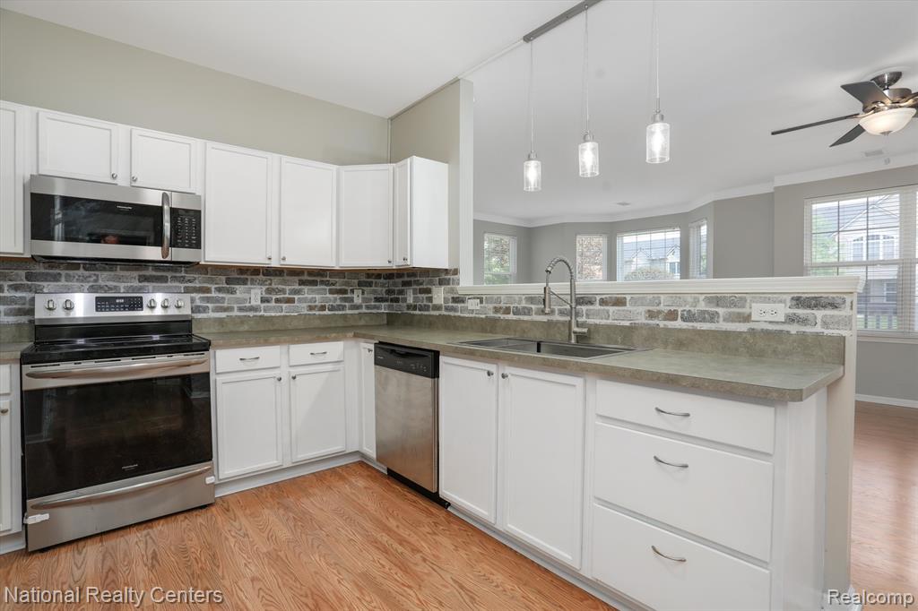 4248 HAMPTON RIDGE Boulevard, Howell, MI 48843 — Photo 7