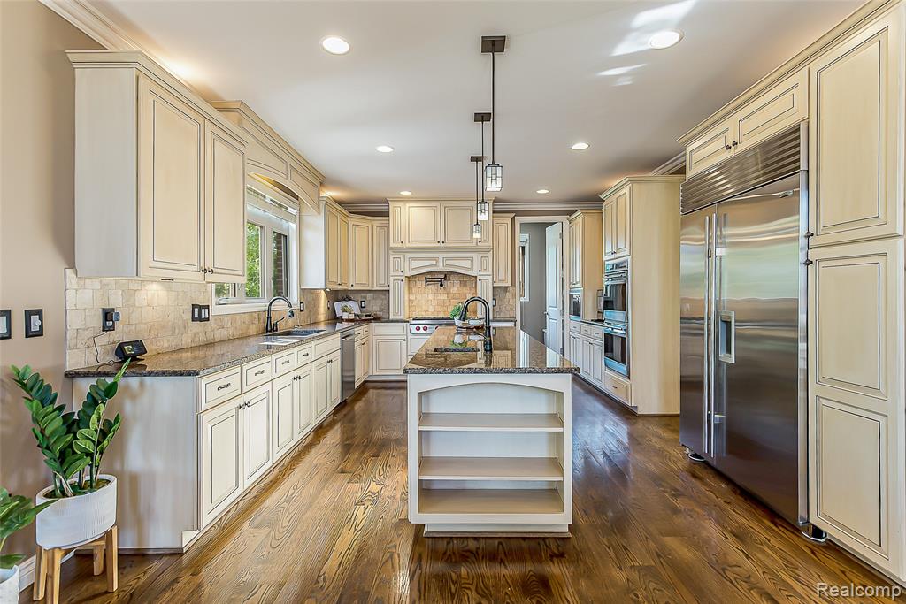 24935 Ravine Drive, South Lyon, MI 48178 — Photo 16