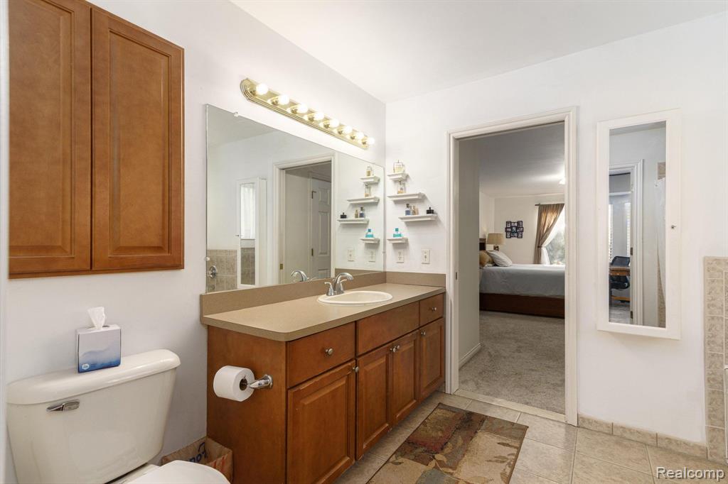 230 E Elizabeth Street, Lake Orion, MI 48362 — Photo 41