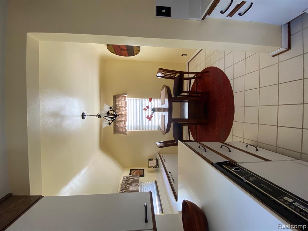 541 S Melborn Street, Dearborn, MI 48124 — Photo 19