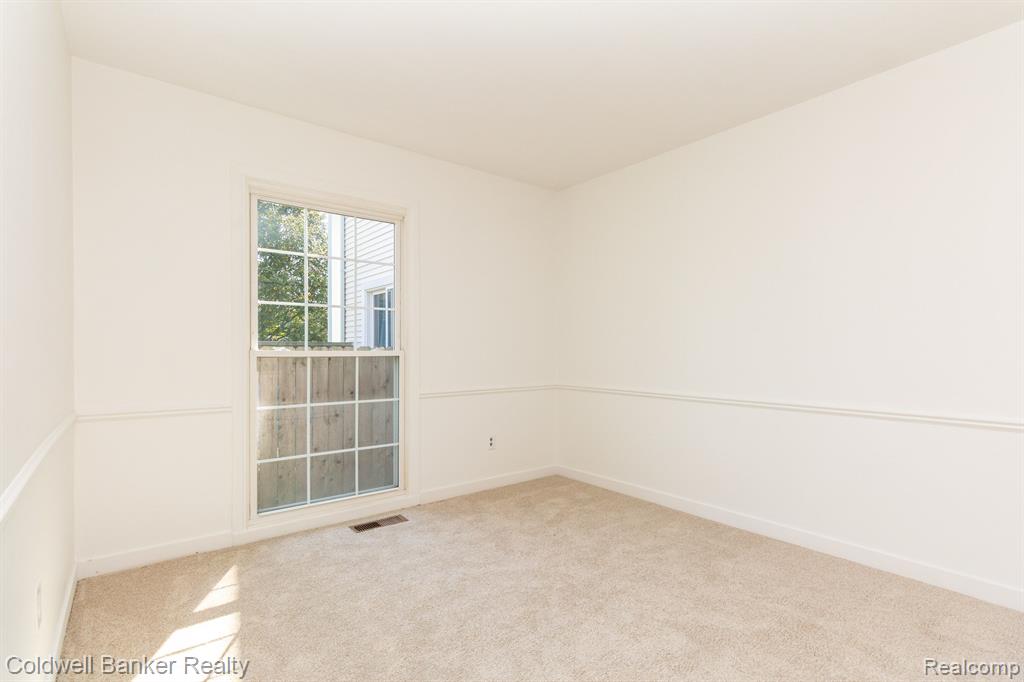 23793 STONEHENGE, Novi, MI — Photo 21