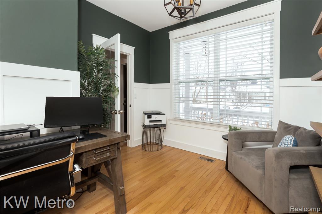 4095 Thomas Avenue, Berkley, MI 48072 — Photo 18