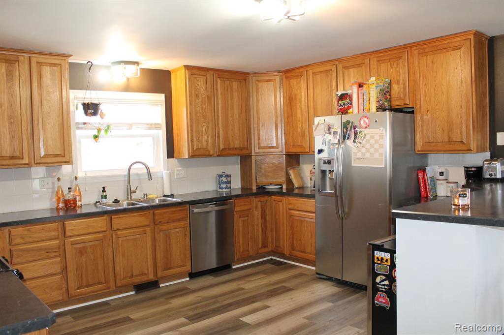 9611 WHITEWOOD Road, Pinckney, MI 48169 — Photo 11