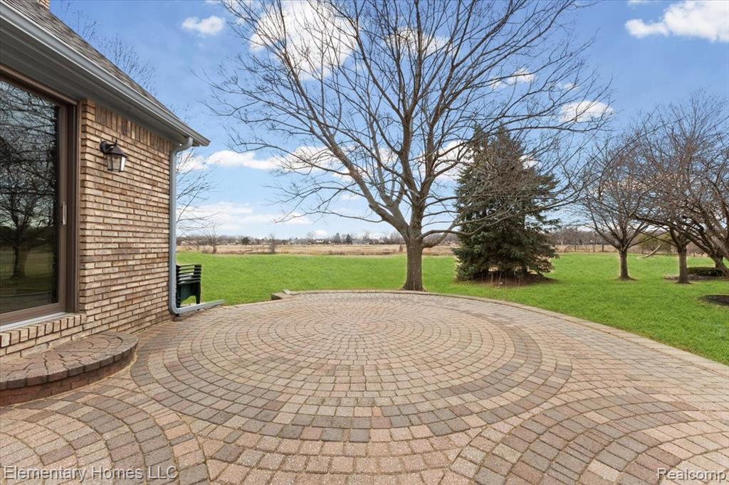 51637 Baker Road S, Chesterfield, MI 48047 — Photo 8
