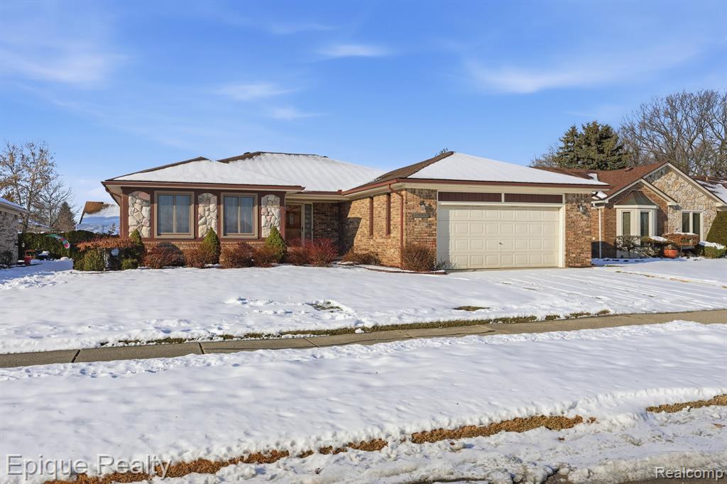 40931 Rehse Drive, Clinton Twp, MI 48038 — Photo 2