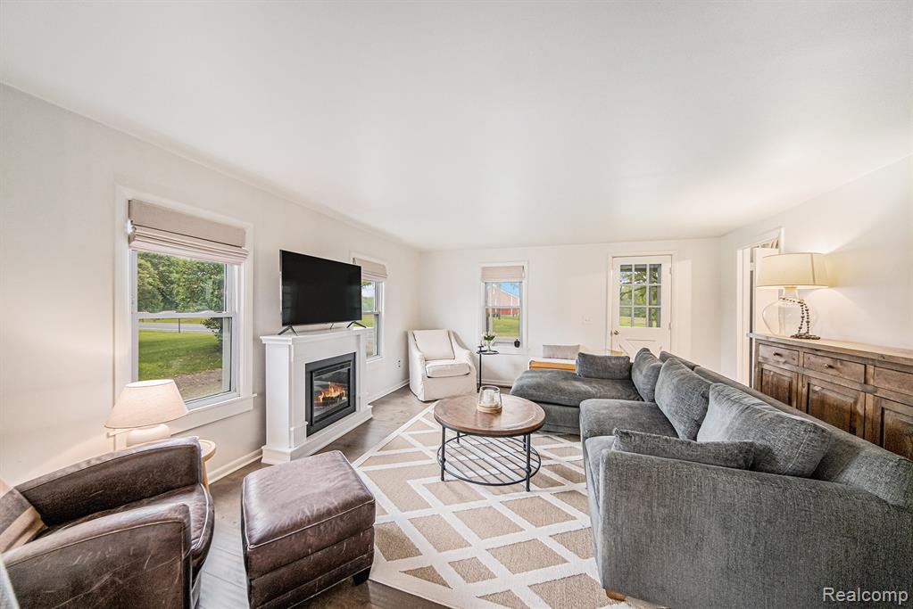 4340 Austin Road, Saline, MI 48176 — Photo 2
