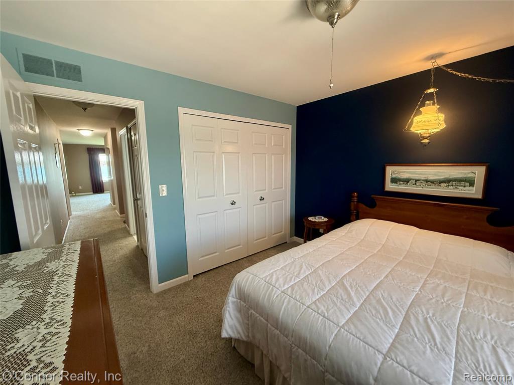 1660 River Road, 19, Marysville, MI 48040 — Photo 14