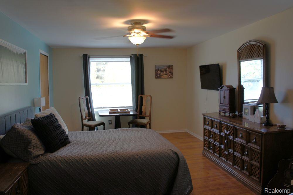 4619 Curtis Lane, Clarkston, MI — Photo 18