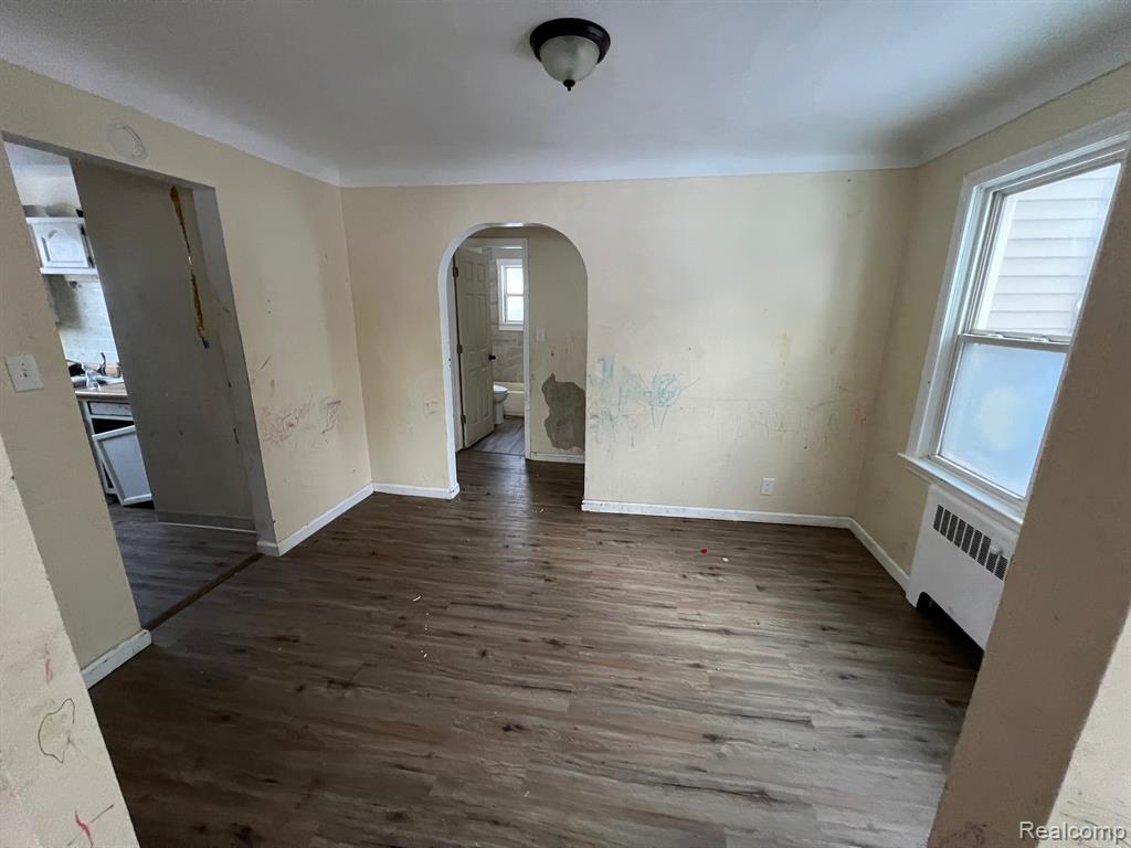 630 COPEMAN Boulevard, Flint, MI 48503 — Photo 6