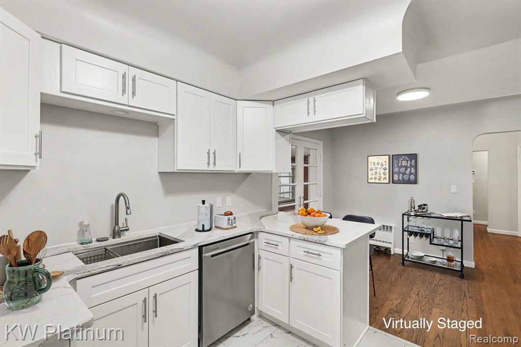 8320 Russell Street, Utica, MI 48317 — Photo 17