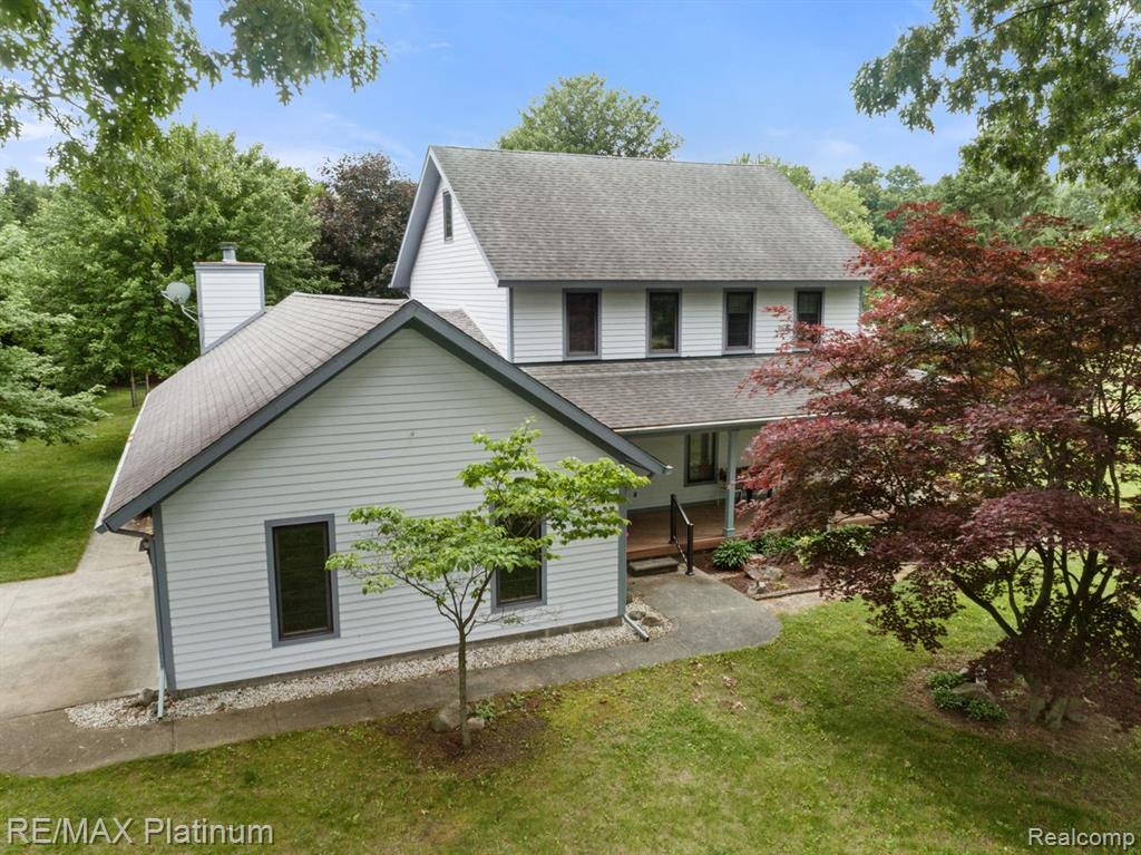 12902 Autumn Ridge Court, Milford, MI 48380 — Photo 60
