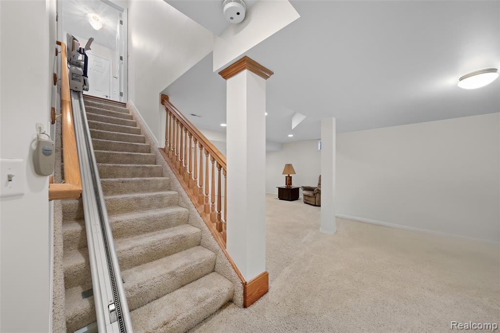 21425 Archwood Circle, Farmington Hills, MI 48336 — Photo 26