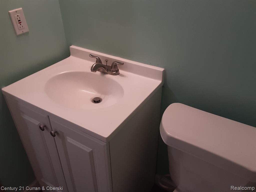 41279 S WOODBURY GREEN Drive, Belleville, MI 48111 — Photo 50