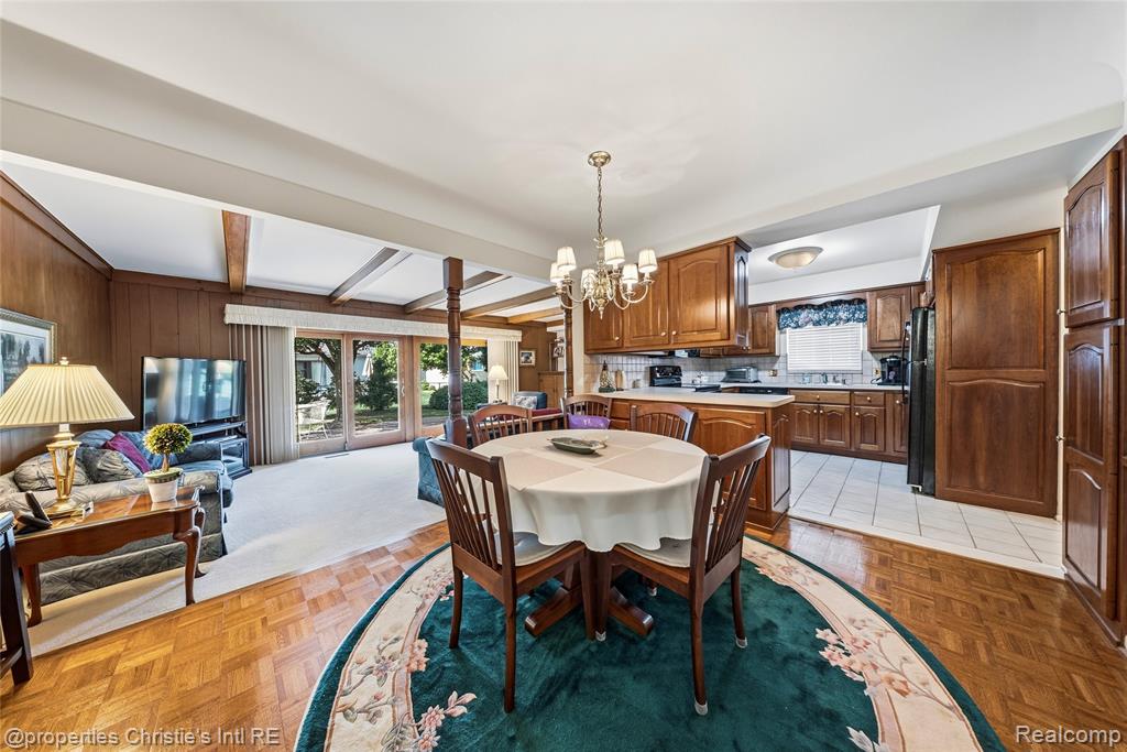 713 Moorland Drive, Grosse Pointe Woods, MI 48236 — Photo 7
