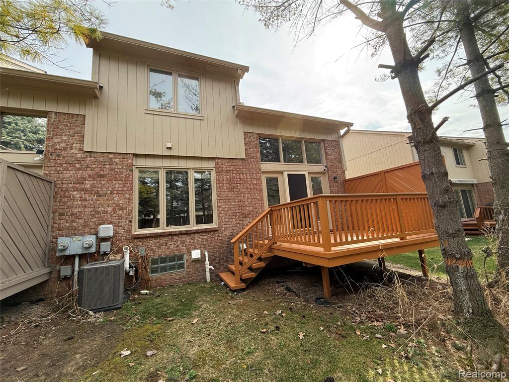 55503 Boardwalk Drive, Utica, MI 48316 — Photo 54