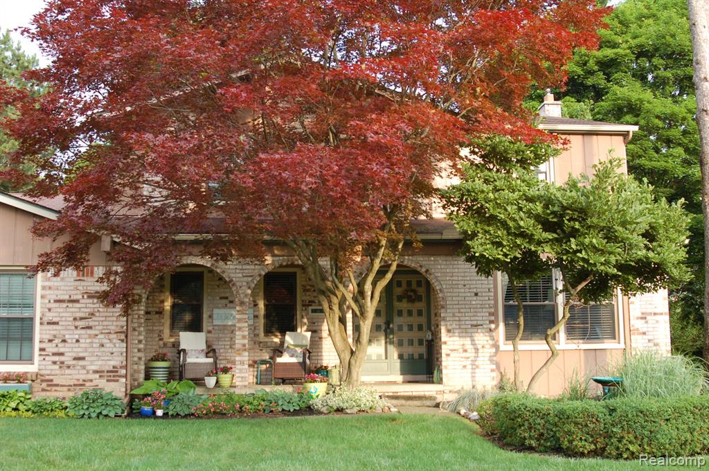 16911 WHITE HAVEN Drive, Northville, MI 48168 — Photo 3