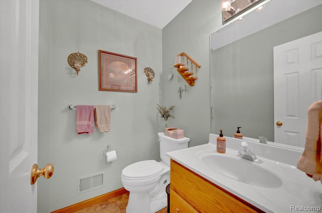 3669 Connie Lane, Fort Gratiot, MI 48059 — Photo 14