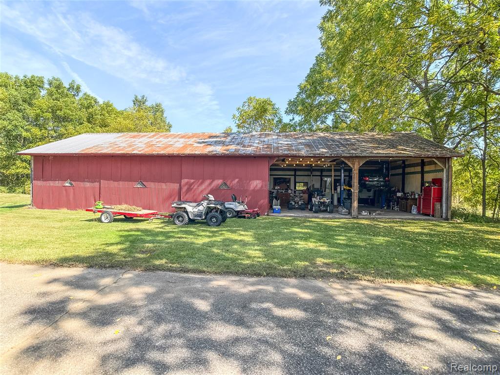 11359 Seymour Road, Gaines Vlg, MI 48436 — Photo 3