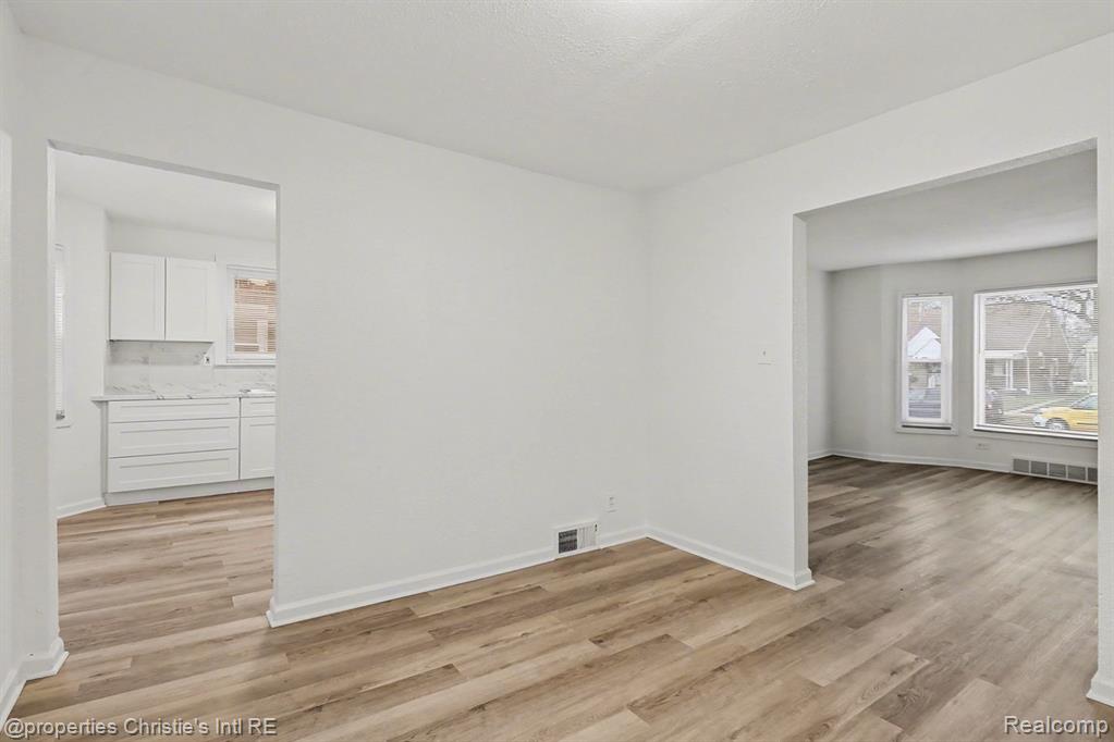 18300 Mendota Street, Detroit, MI 48221 — Photo 7