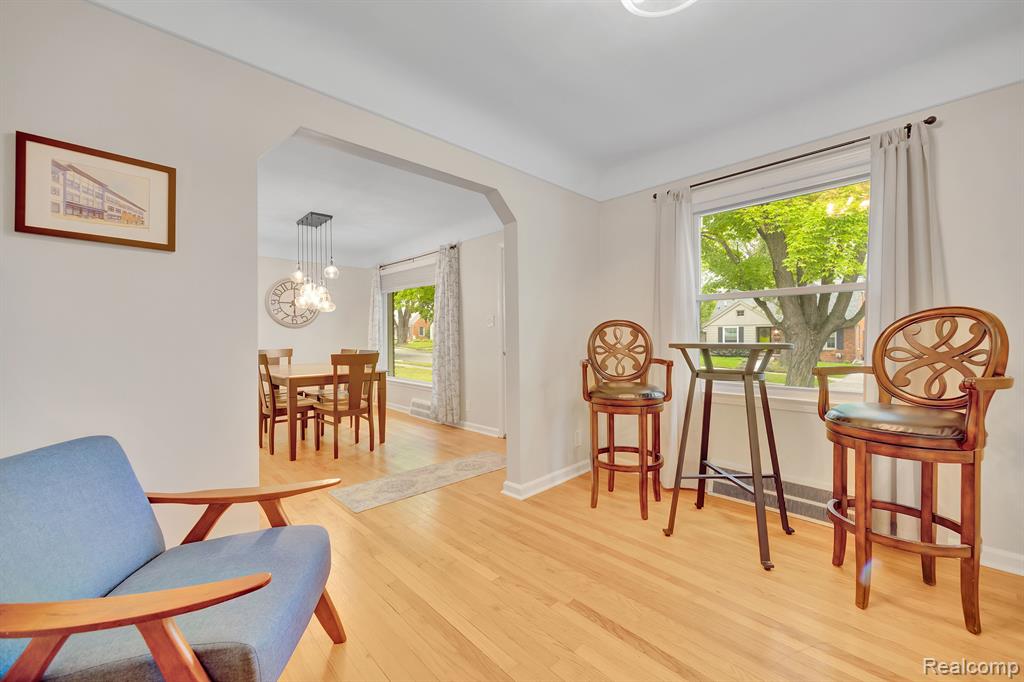 4423 Groveland Avenue, Royal Oak, MI 48073 — Photo 13