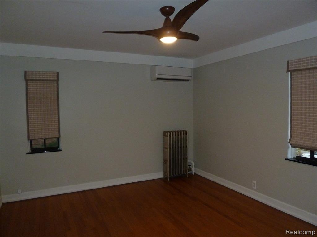 19925 Renfrew Road, Detroit, MI, 48221