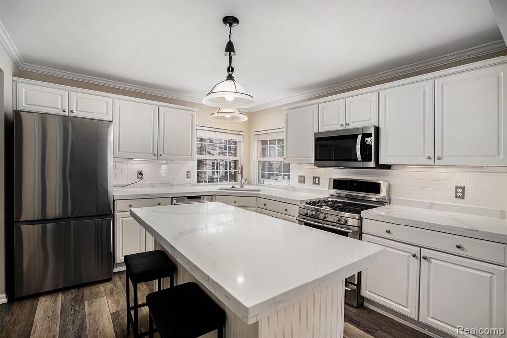 6033 Campfire Circle, Clarkston, MI — Photo 16