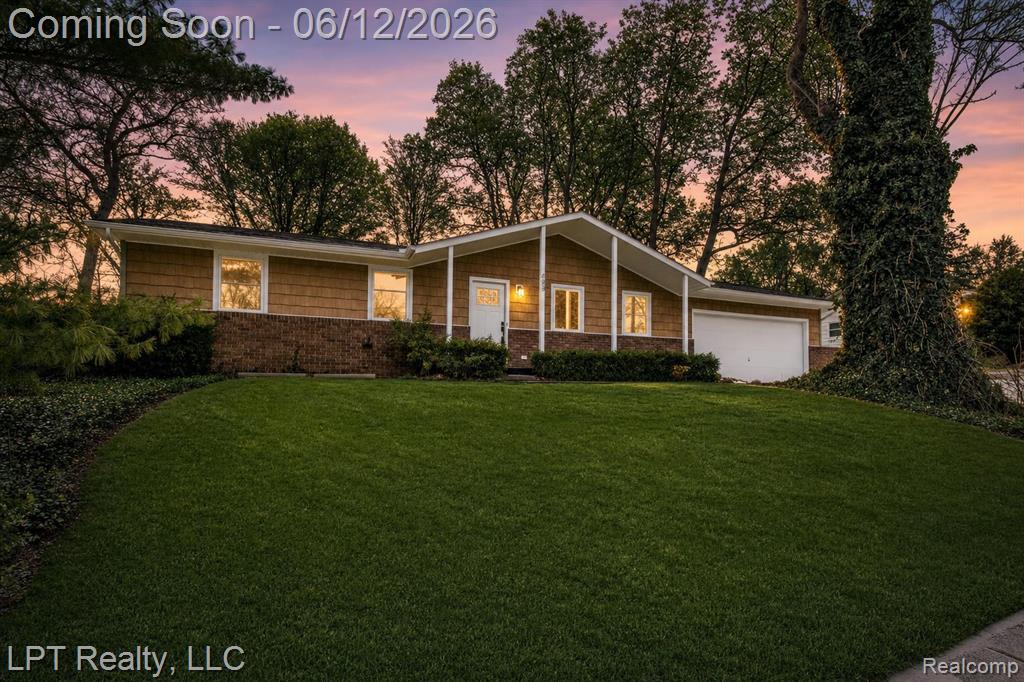483 S 3rd Street, Brighton, MI 48116 — Photo 2