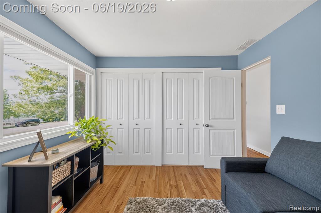 25815 West River Road, Grosse Ile, MI 48138 — Photo 27