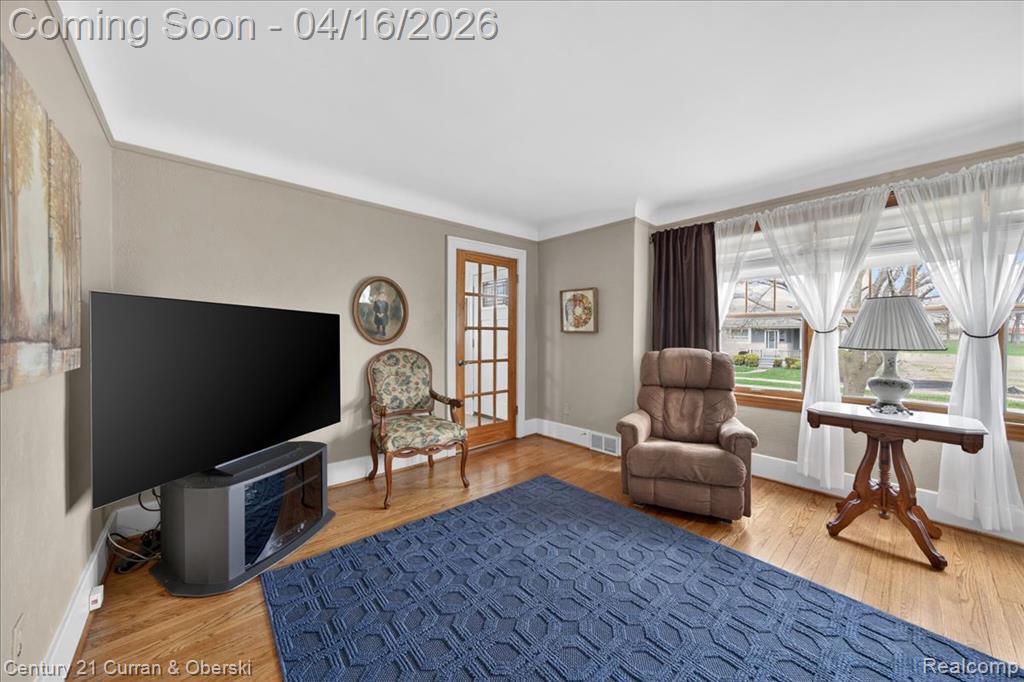 649 Phillips Avenue, Clawson, MI — Photo 11