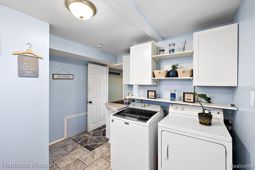 8915 Sioux, Redford, MI 48239 — Photo 11