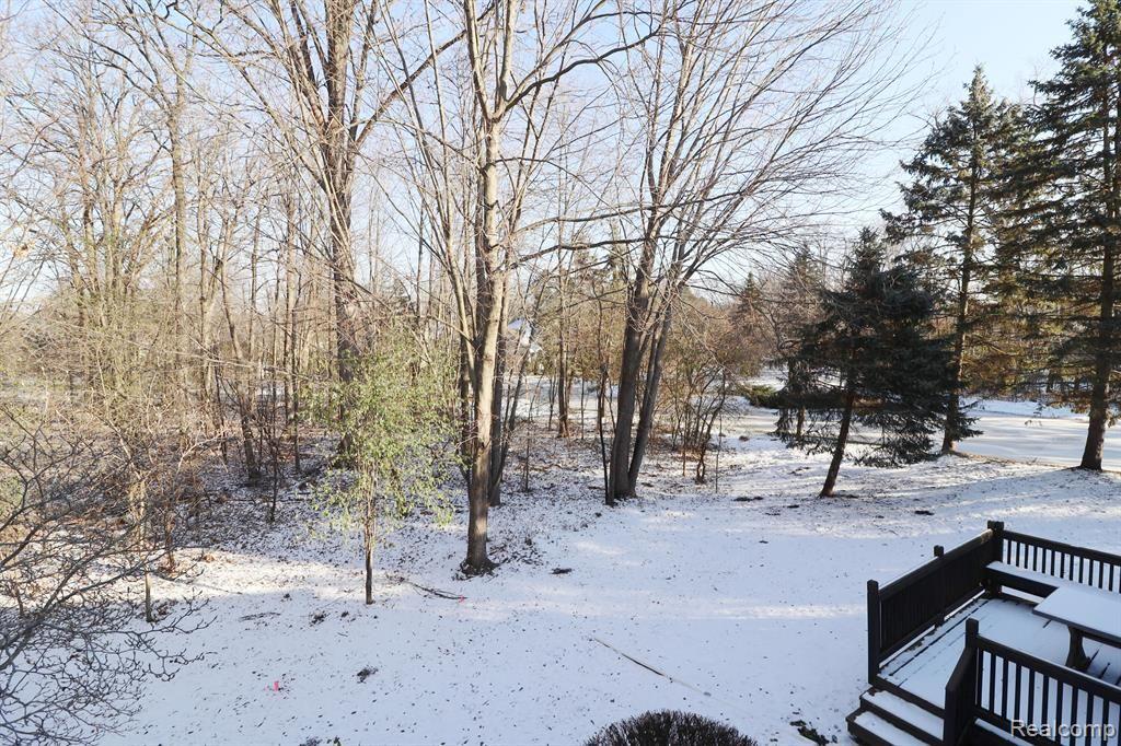 5302 ROYAL VALE Lane, Dearborn, MI 48126 — Photo 15