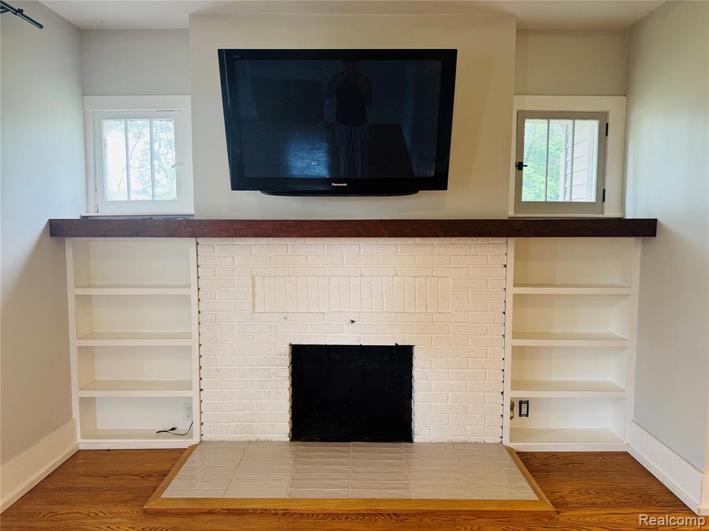 20504 Prairie Street - Photo 4