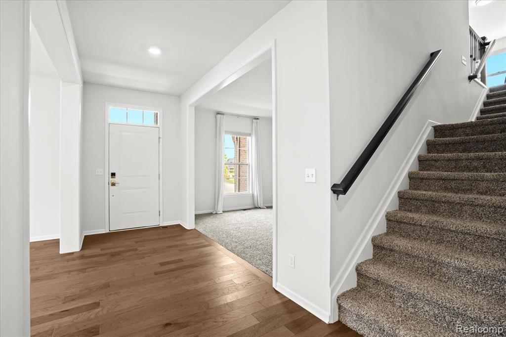 48255 Amber Lane Drive, Shelby Twp, MI 48315 — Photo 4