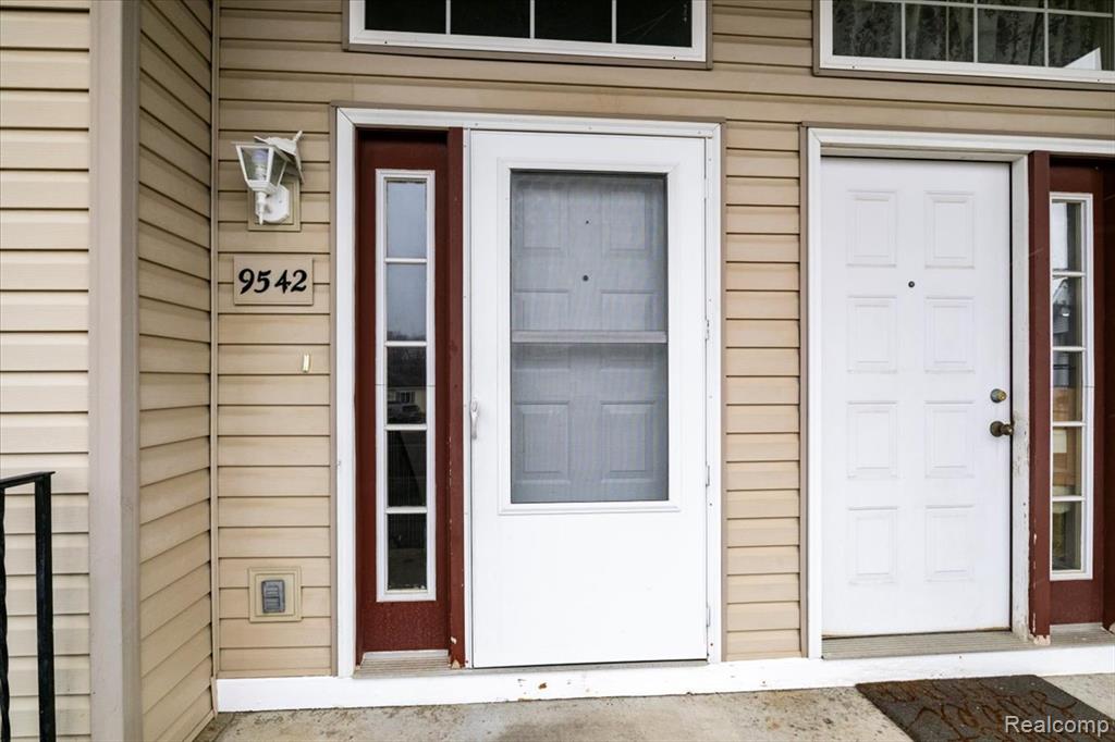 9542 Overlook Court, Grand Blanc, MI 48439 — Photo 3