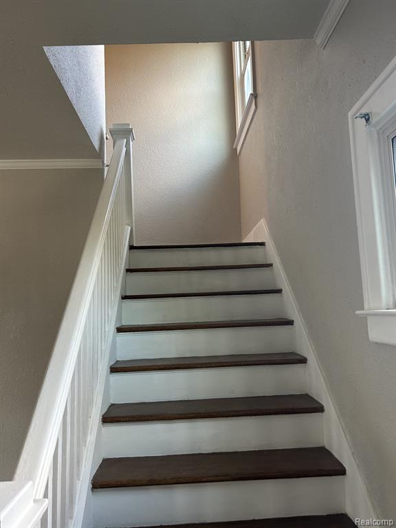 533 LAKEWOOD Street, Detroit, MI 48215 — Photo 12