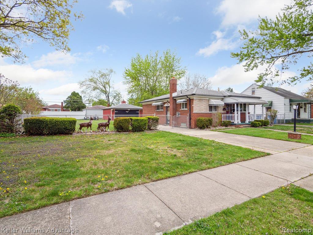 3994 CAMPBELL Street, Dearborn Heights, MI 48125 — Photo 2