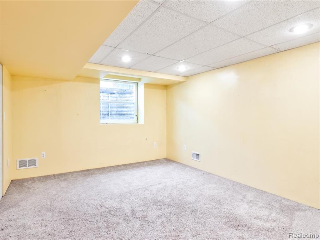 2125 S Delano Street, St. Clair, MI 48079 — Photo 26
