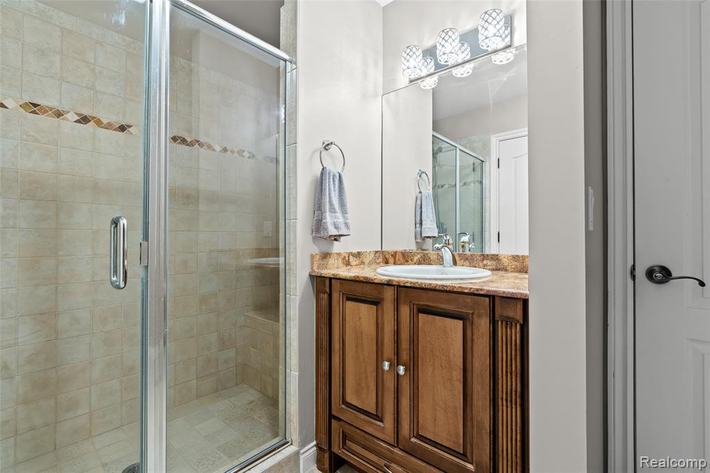 9030 Hidden Court W, South Lyon, MI 48178 — Photo 38