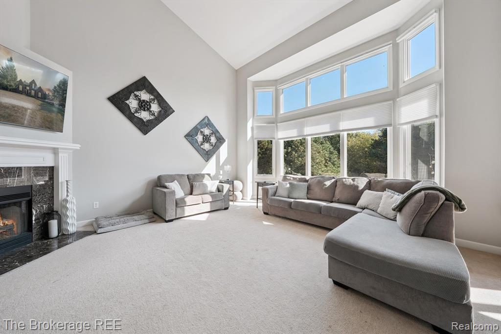 8000 Barrington Lane, Clarkston, MI 48348 — Photo 18