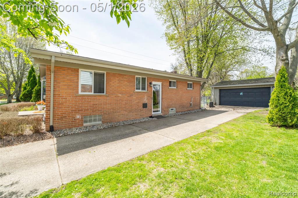 937 Allen Drive, Northville, MI 48167 — Photo 31