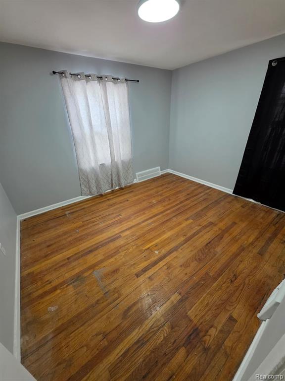 6339 Warwick Street, Detroit, MI 48228 — Photo 6
