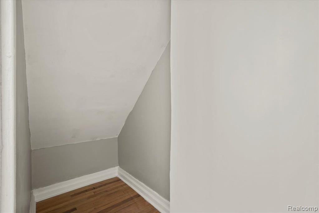 473 CHALMERS Street, Detroit, MI 48215 — Photo 26