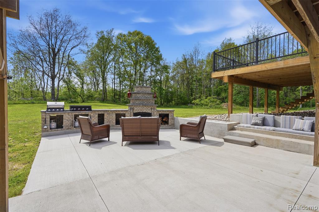 13158 Wood Road, Bath, MI 48808 — Photo 49