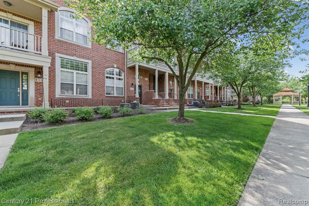 412 Boardwalk Drive, Walled Lake, MI 48390 — Photo 3