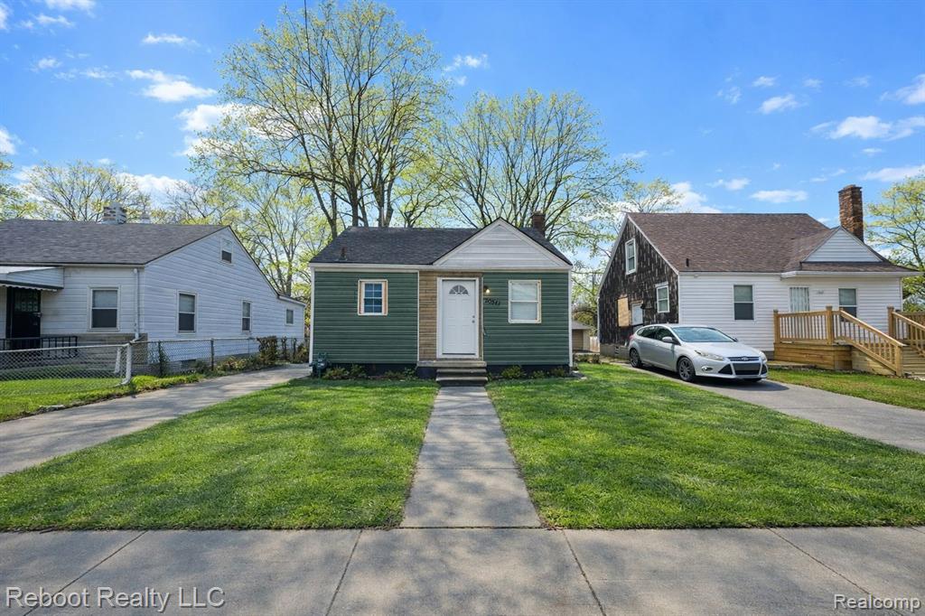 20541 Barlow Street, Detroit, MI 48205 — Photo 2