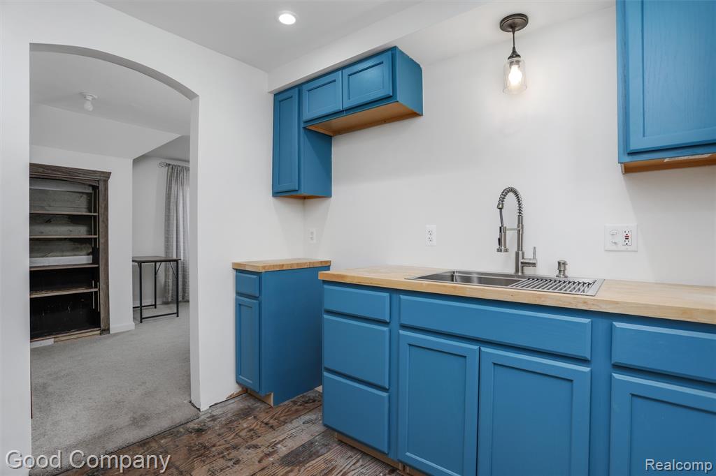 1727 E Elza Avenue, Hazel Park, MI 48030 — Photo 5