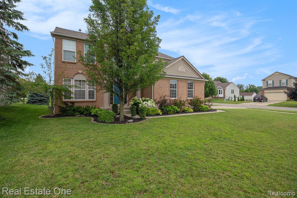 852 Deer Run Lake Road, Holly, MI 48442 — Photo 4