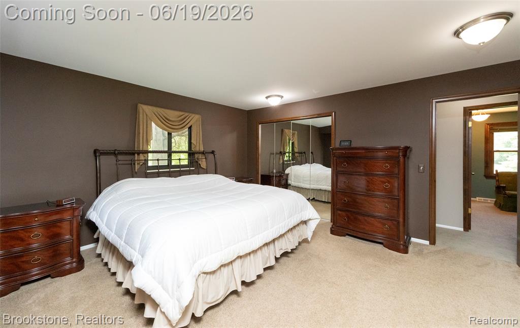 12168 CARRIAGE TRAIL Circle, Davisburg, MI 48350 — Photo 32