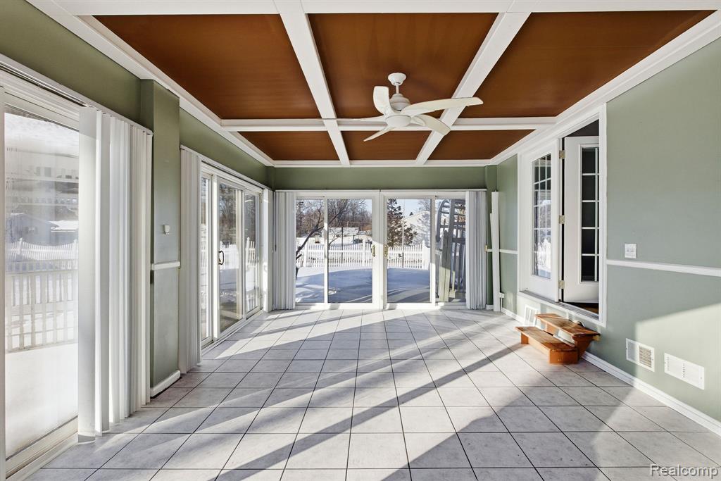 532 Michigan Avenue, Marysville, MI 48040 — Photo 14