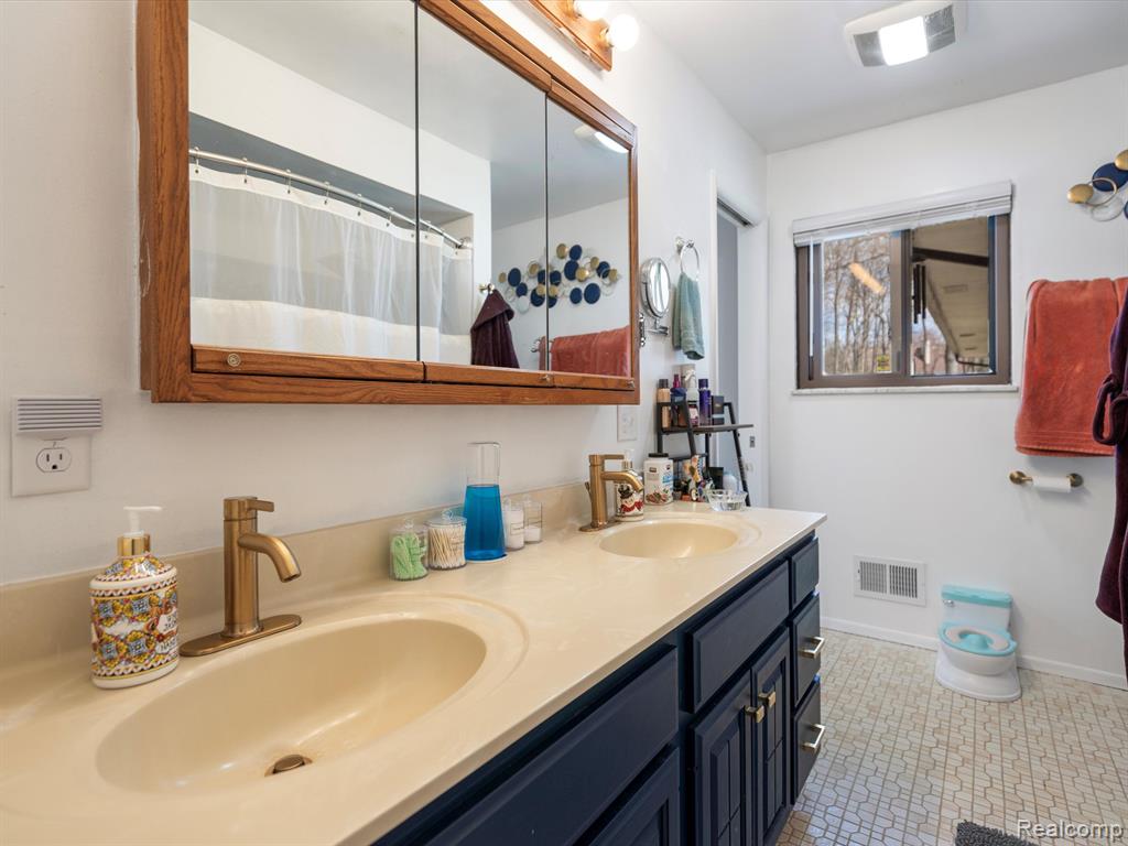 4525 CENTRAL Avenue, Clarkston, MI — Photo 21